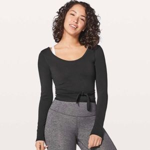 Lululemon It’s A Tie Long Sleeve Sz 6